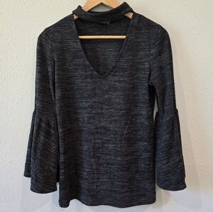 Cartise V-neck black and grey tunic